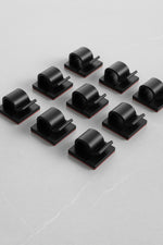 50 clips adhésifs pour câbles — Organisation élégante et sans effort