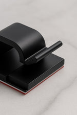 50 clips adhésifs pour câbles — Organisation élégante et sans effort